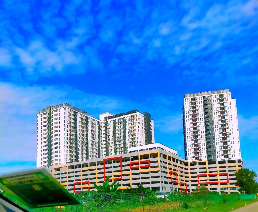 Homestay Semenyih 3 Bedroom Apartment By Kasyaf Exterior foto