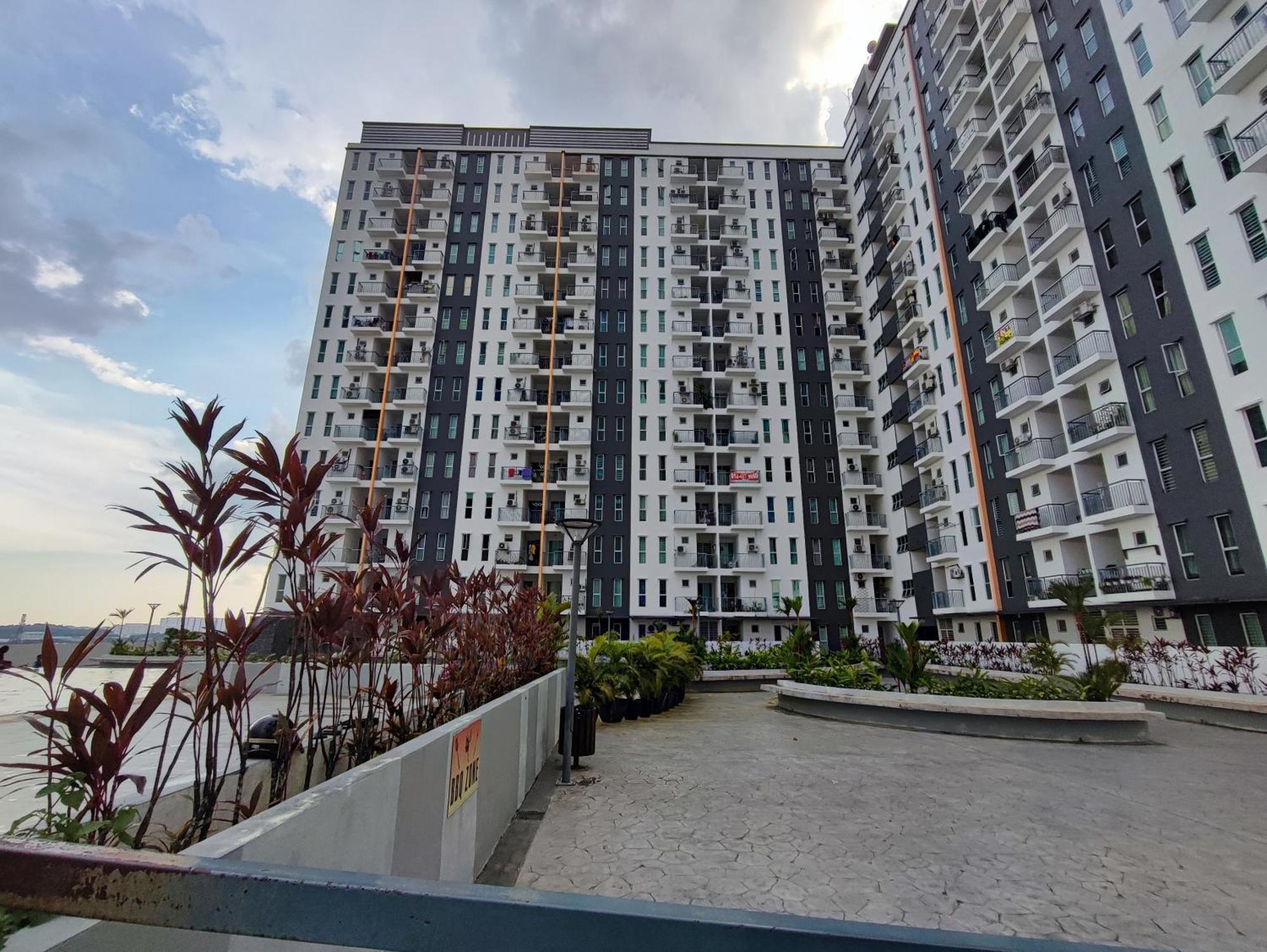 Homestay Semenyih 3 Bedroom Apartment By Kasyaf Exterior foto