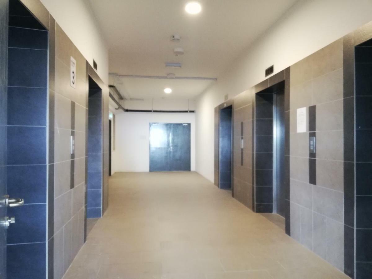 Homestay Semenyih 3 Bedroom Apartment By Kasyaf Exterior foto