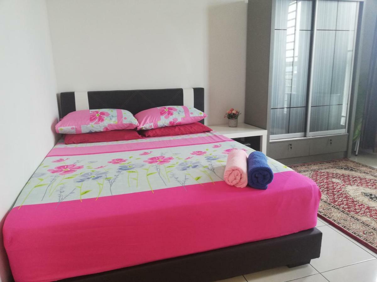 Homestay Semenyih 3 Bedroom Apartment By Kasyaf Exterior foto