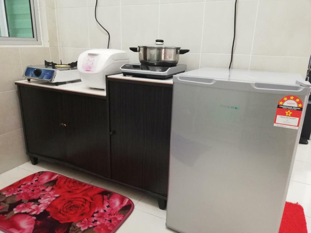 Homestay Semenyih 3 Bedroom Apartment By Kasyaf Exterior foto